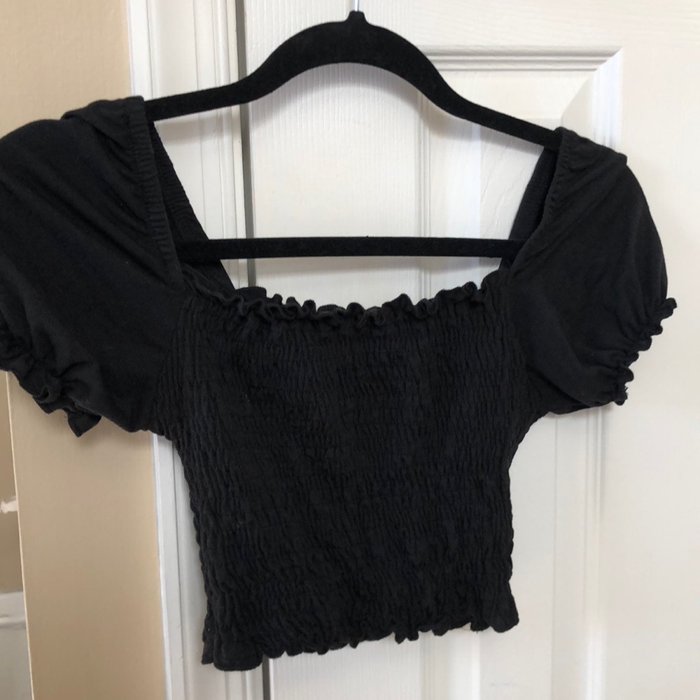 Black Ruched Crop Top